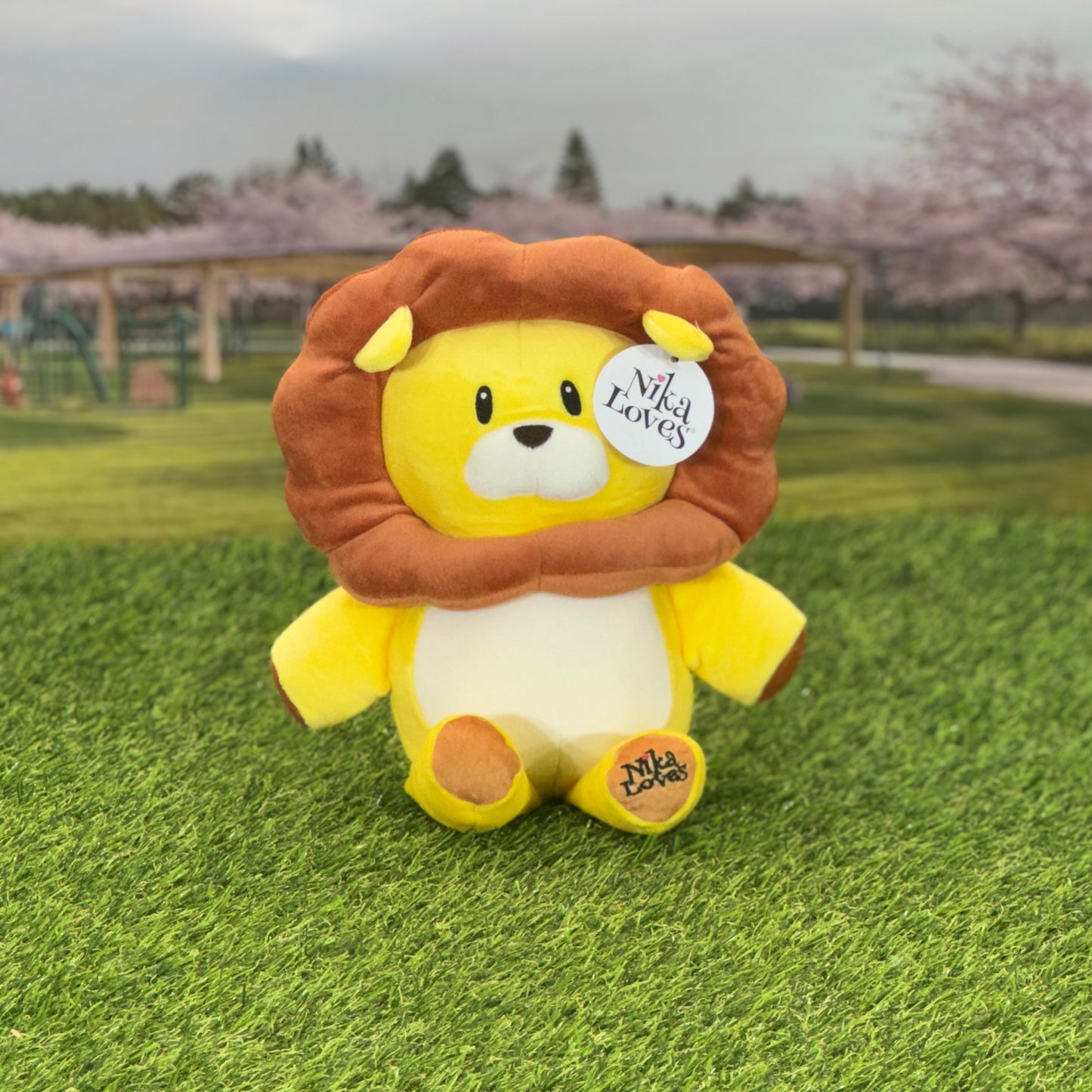 Medium Leo the Lion, Plush Stuffed Animal